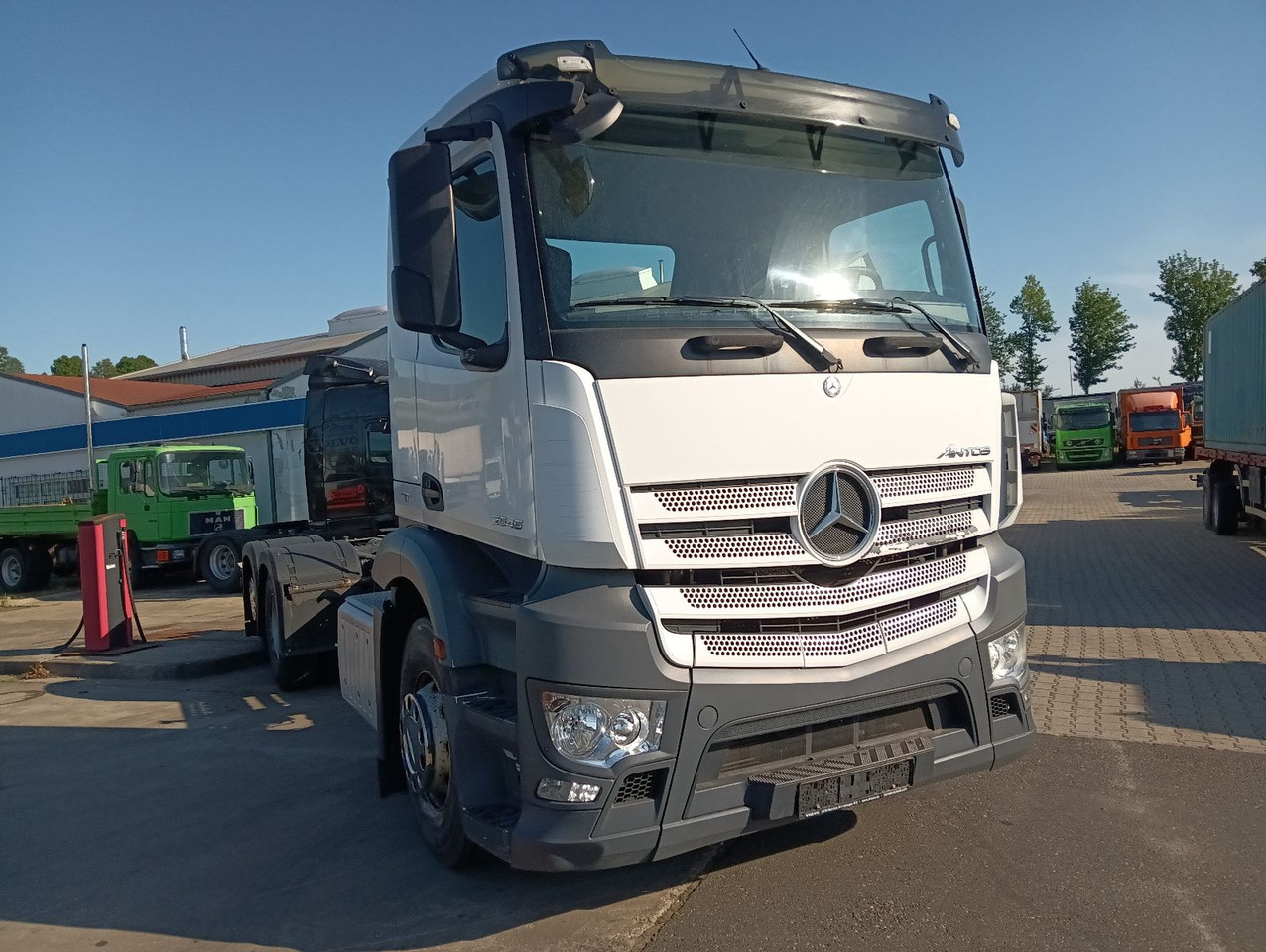 Mercedes-Benz ANTOS 2545 6x2 Lenkachse Luft/Luft PTO AHK - Грузовик-шасси: фото 2 Mercedes-Benz ANTOS 2545 6x2 Lenkachse Luft/Luft PTO AHK - Грузовик-шасси: фото 2