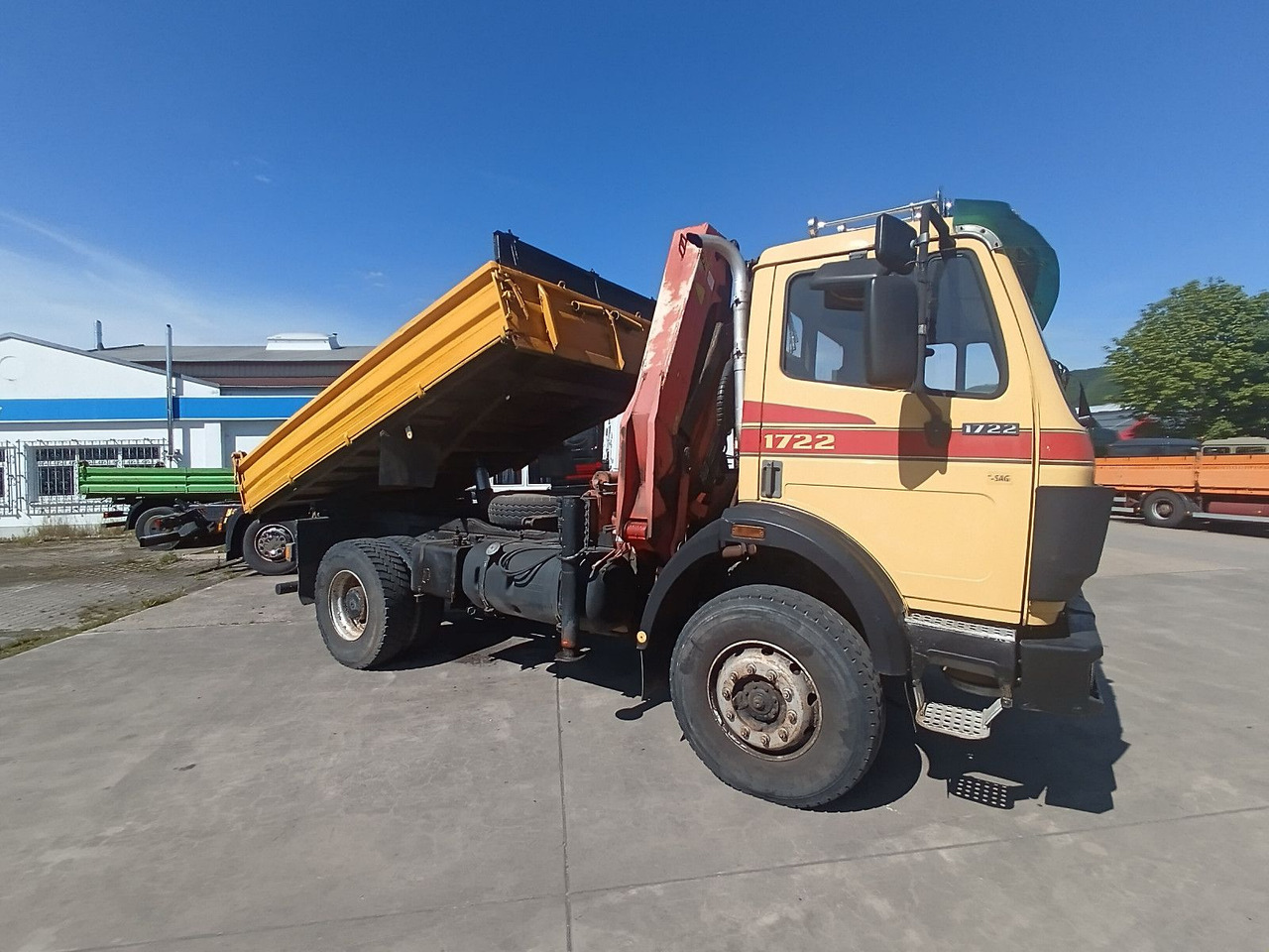 Самосвал, Автоманипулятор Mercedes-Benz SK 1722 AK 4x4 Blatt Schalter PalfingerPK10500A4: фото 19
