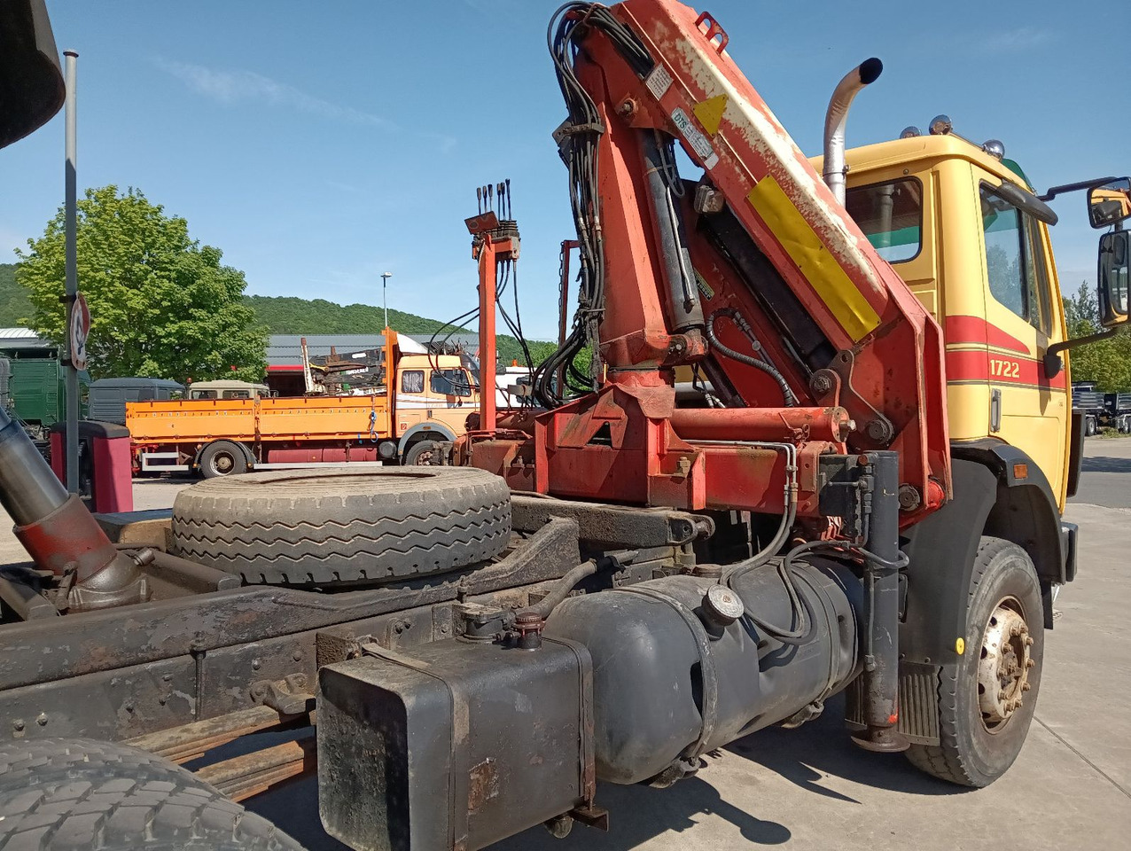Самосвал, Автоманипулятор Mercedes-Benz SK 1722 AK 4x4 Blatt Schalter PalfingerPK10500A4: фото 15