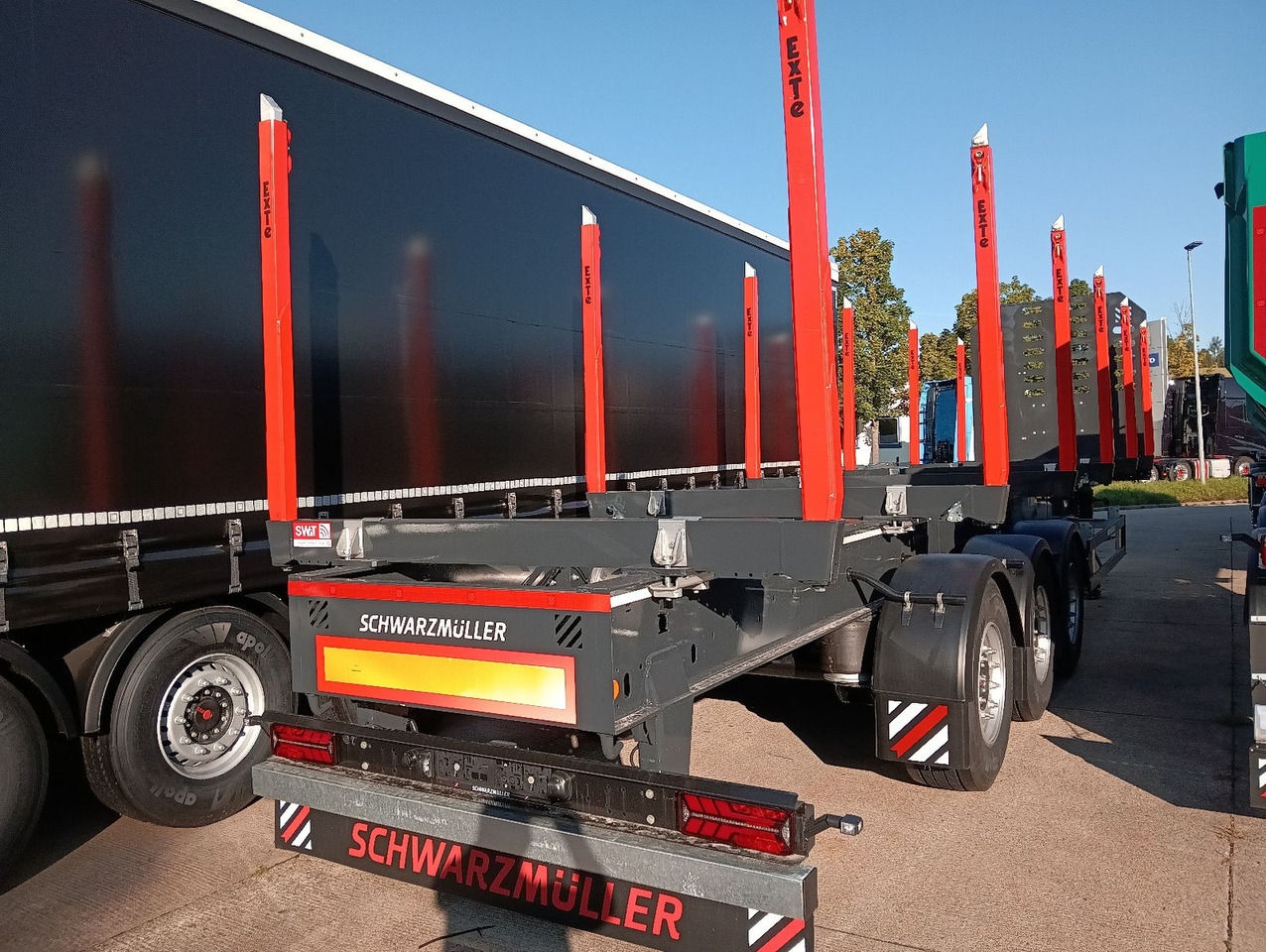 Schwarzmüller 3-A Rungensattel 6xExte144S 5560kg NEU sofort Schwarzmüller 3-A Rungensattel 6xExte144S 5560kg NEU sofort - Полуприцеп лесовоз: фото 4 Schwarzmüller 3-A Rungensattel 6xExte144S 5560kg NEU sofort Schwarzmüller 3-A Rungensattel 6xExte144S 5560kg NEU sofort - Полуприцеп лесовоз: фото 4