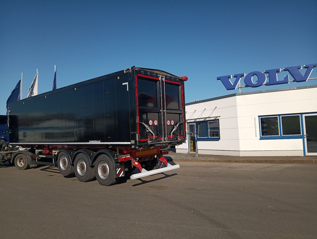 Schwarzmüller K-Serie ALU 54m3 Getreide Nur 69.340km 6250kg - Самосвальный полуприцеп: фото 3 Schwarzmüller K-Serie ALU 54m3 Getreide Nur 69.340km 6250kg - Самосвальный полуприцеп: фото 3