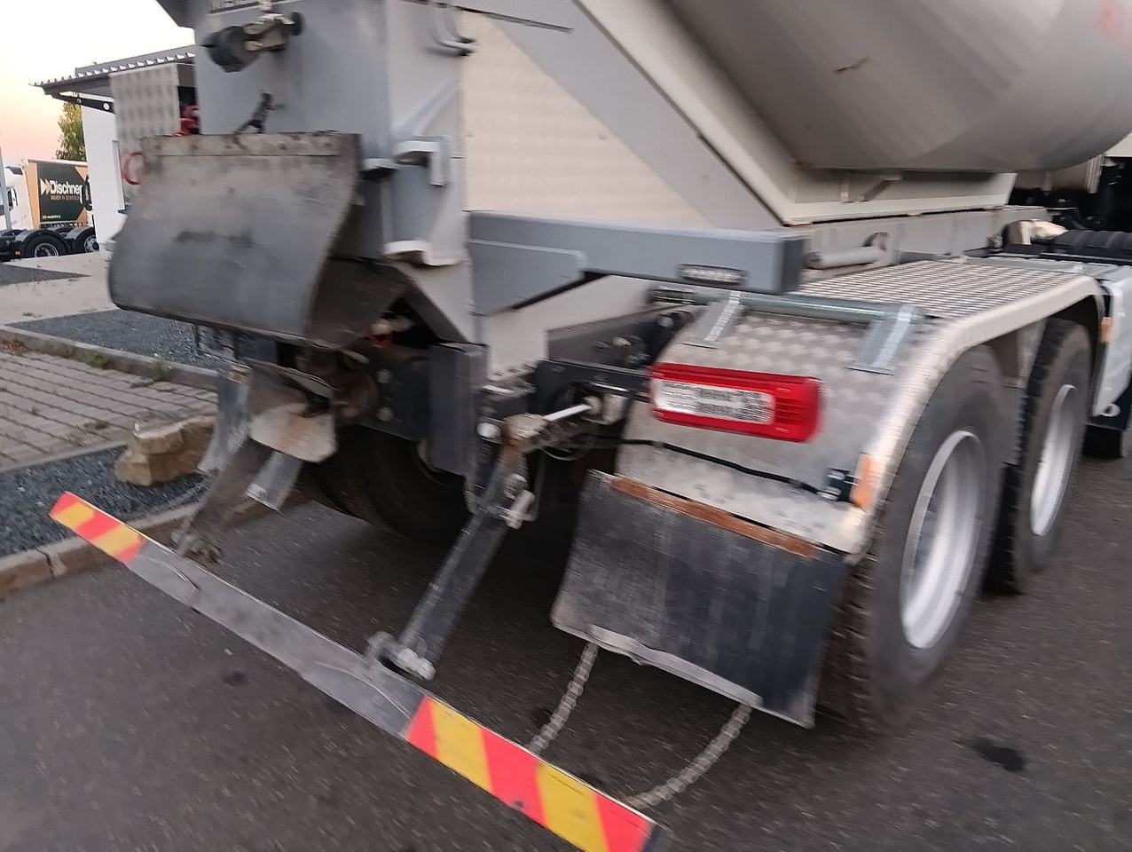 Volvo FH500 8x4R RETARDER LIFT MEILLER-Asphalt FunkAHK - Самосвал: фото 4 Volvo FH500 8x4R RETARDER LIFT MEILLER-Asphalt FunkAHK - Самосвал: фото 4