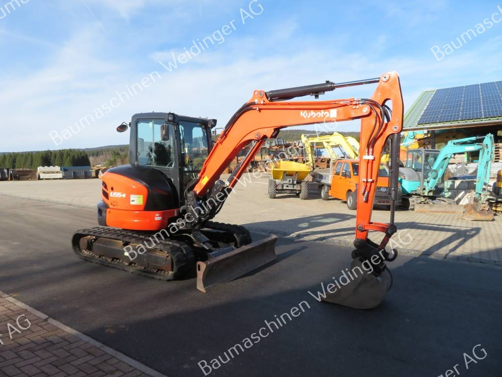 Kubota U 55-4 - Мини-экскаватор: фото 1 Kubota U 55-4 - Мини-экскаватор: фото 1