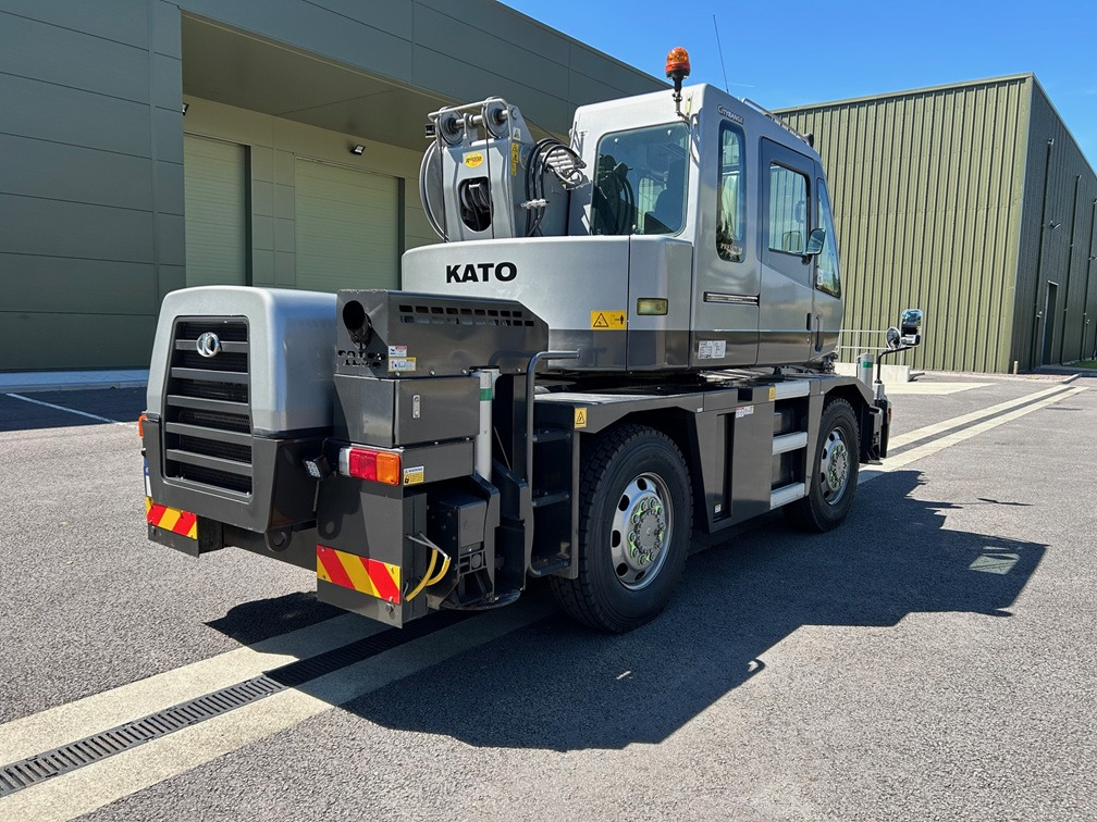 Вседорожный кран KATO 13 Ton City Crane with Only 6,822kms and 1,362 hours from New: фото 5
