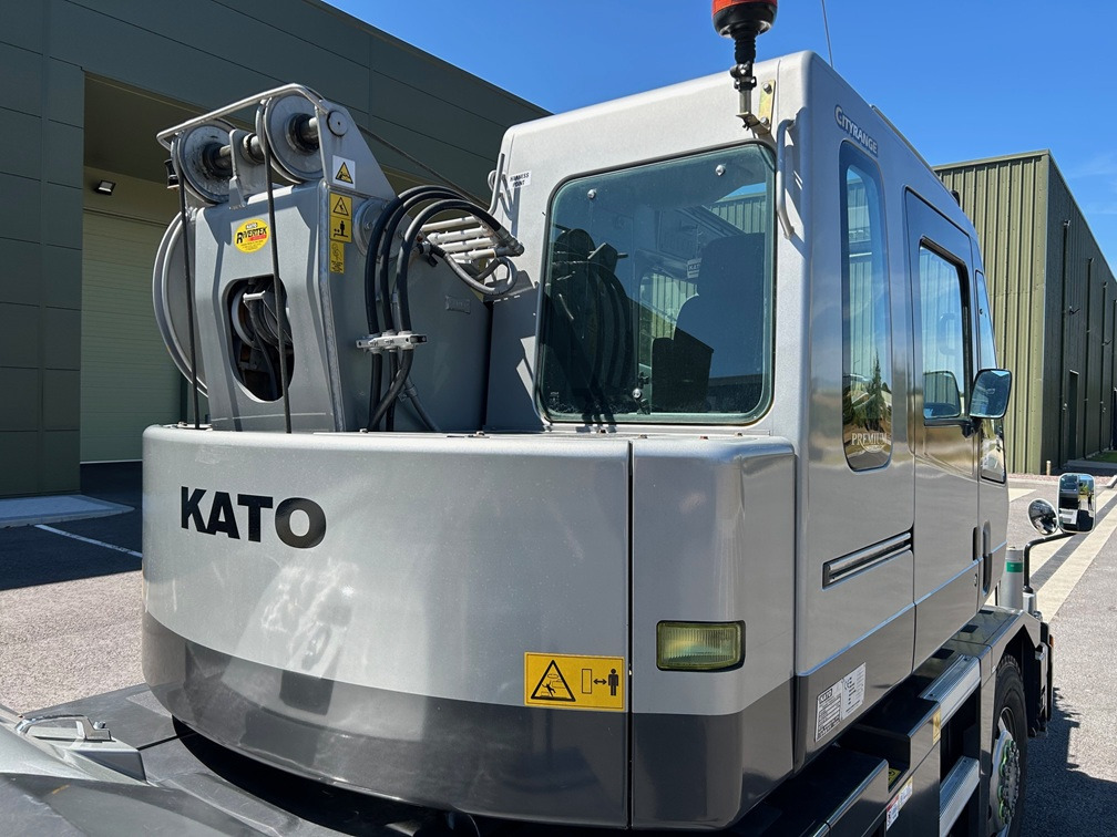 Вседорожный кран KATO 13 Ton City Crane with Only 6,822kms and 1,362 hours from New: фото 13