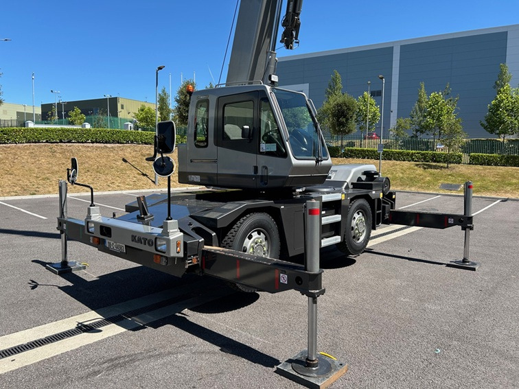 Вседорожный кран KATO 13 Ton City Crane with Only 6,822kms and 1,362 hours from New: фото 15