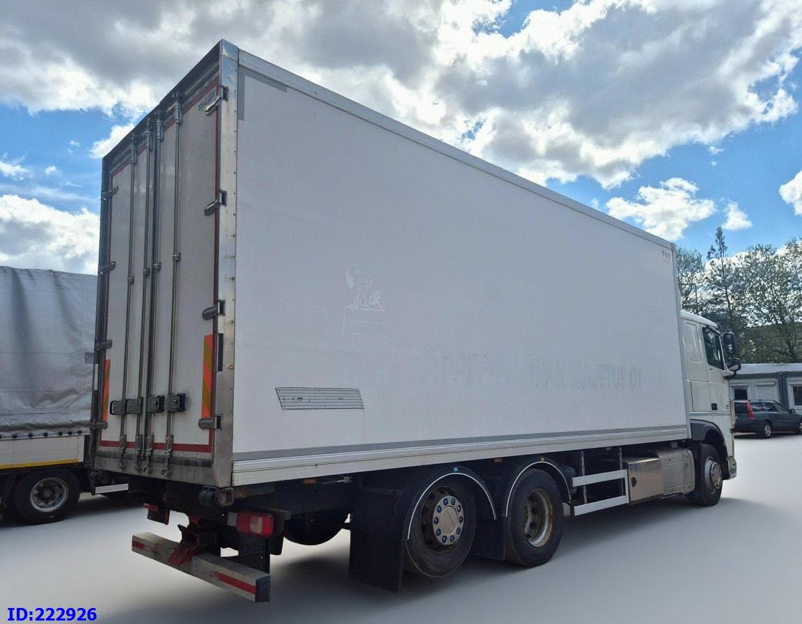 DAF XF 106 440 FAR 6x2 Euro6 - Изотермический грузовик: фото 5 DAF XF 106 440 FAR 6x2 Euro6 - Изотермический грузовик: фото 5