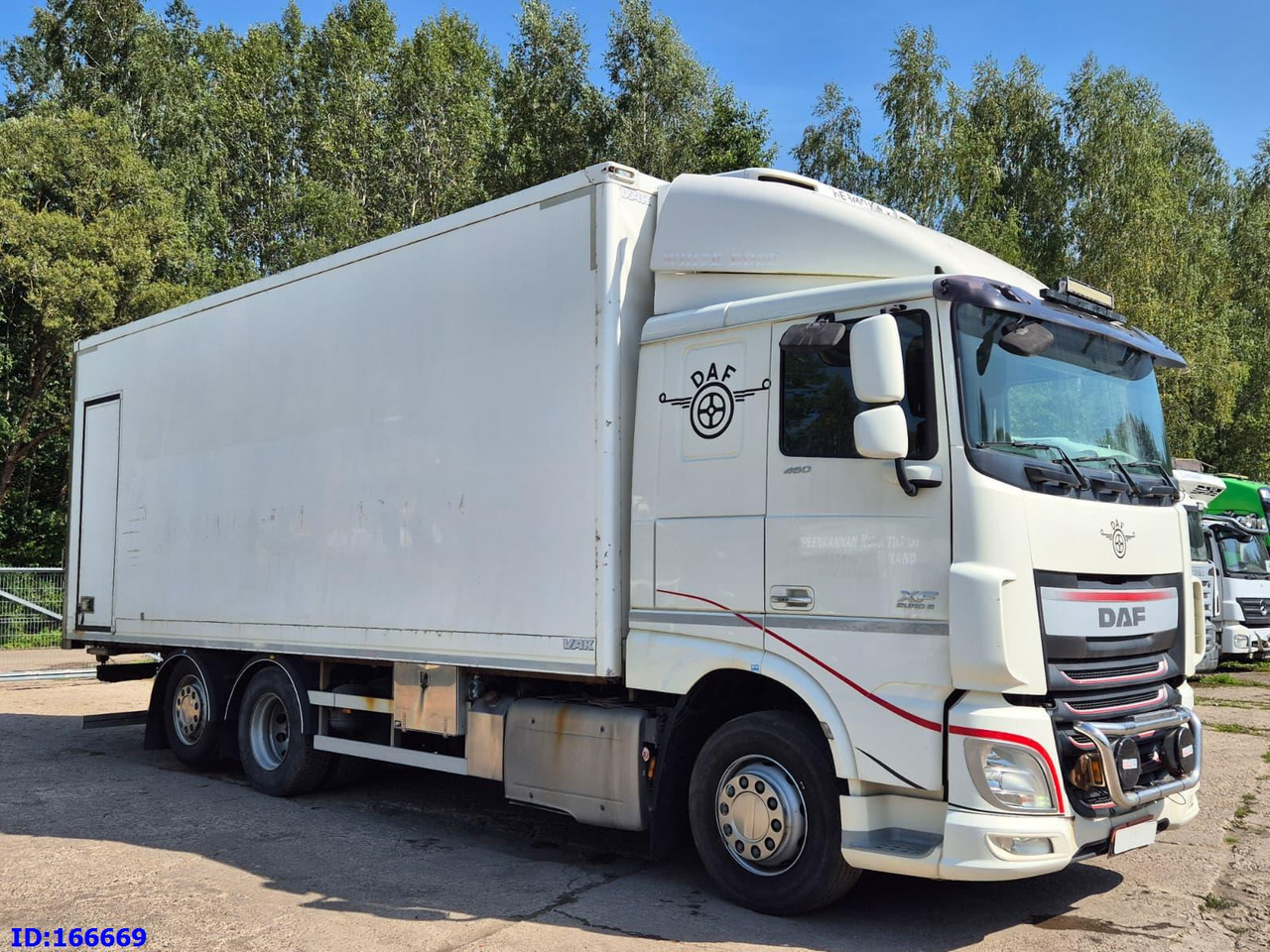 DAF XF 106.460 FAR 6X2 Euro6 - Рефрижератор: фото 4 DAF XF 106.460 FAR 6X2 Euro6 - Рефрижератор: фото 4
