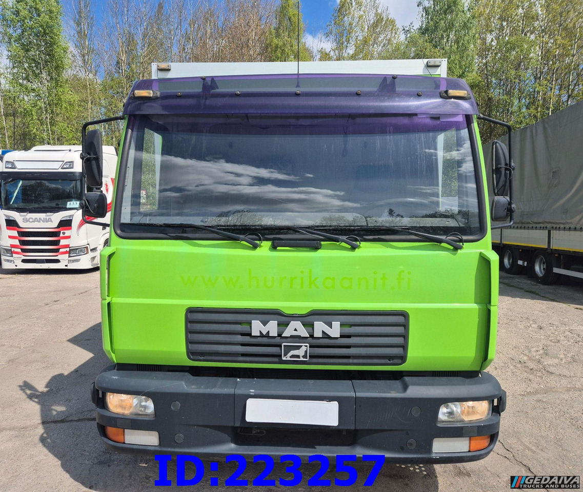 MAN LE 8.150 Manual 139tkm ONLY - Грузовик с закрытым кузовом: фото 2 MAN LE 8.150 Manual 139tkm ONLY - Грузовик с закрытым кузовом: фото 2