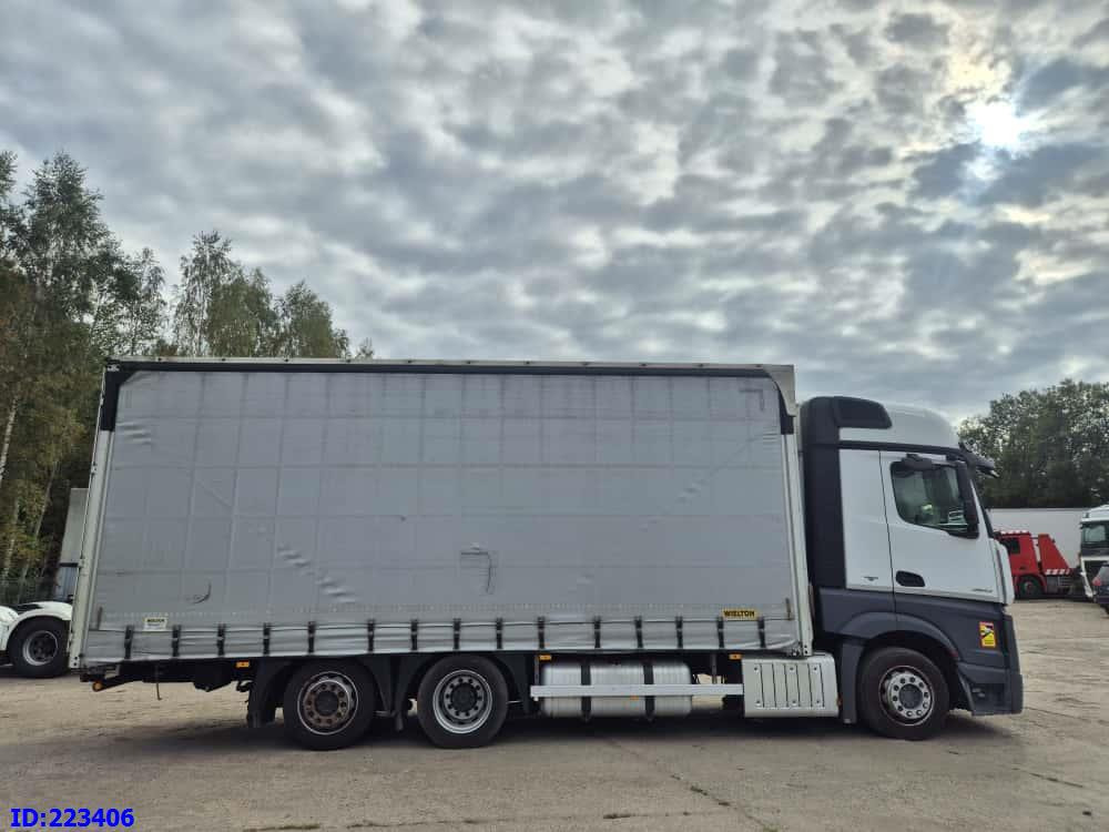 MERCEDES-BENZ Actros 2542 6x2 Euro6 - Тентованный грузовик: фото 5 MERCEDES-BENZ Actros 2542 6x2 Euro6 - Тентованный грузовик: фото 5
