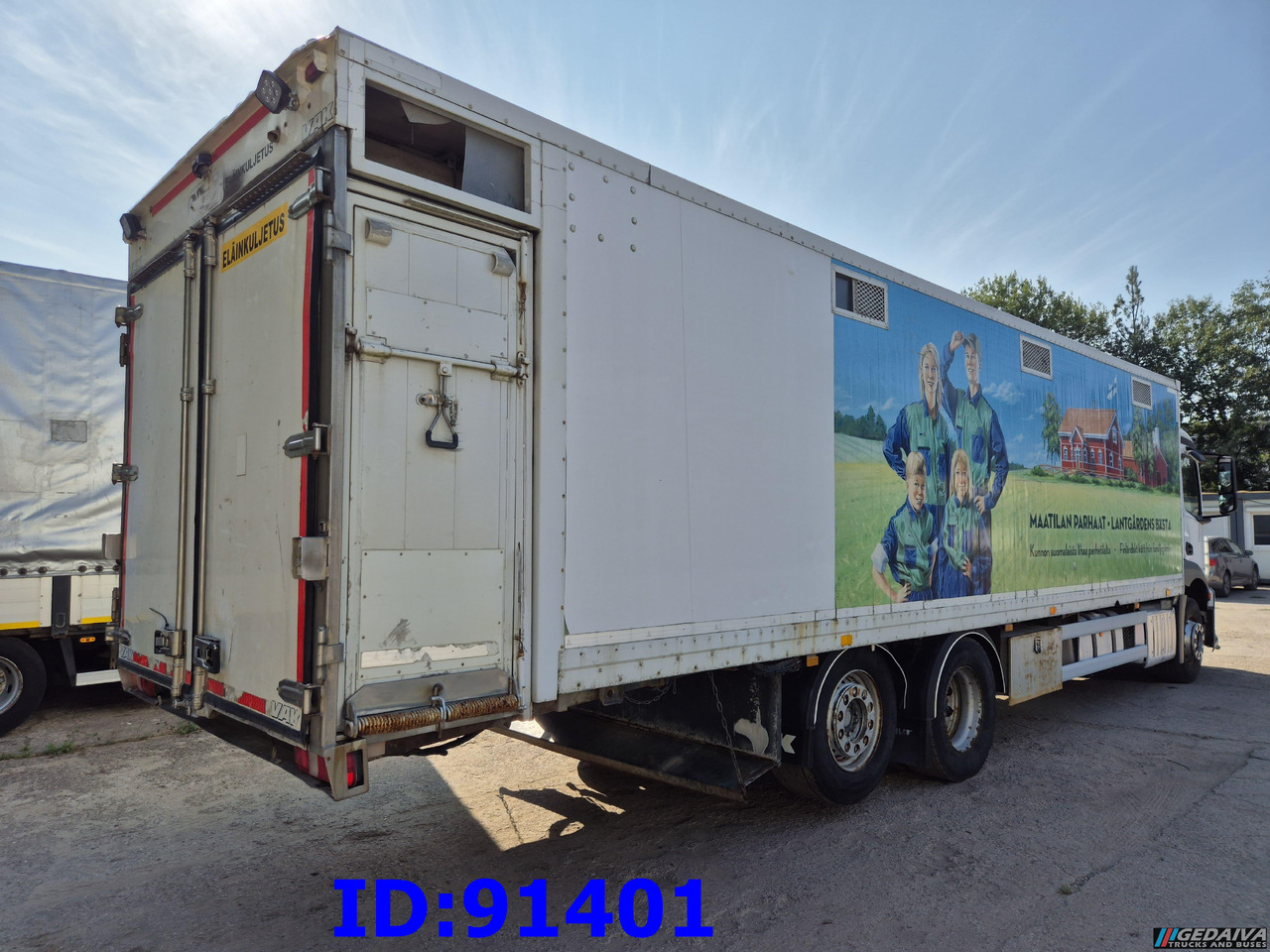 MERCEDES-BENZ Antos 2532 - 6x2 - Euro 6 - Animal transport - Грузовик для перевозки животных: фото 4 MERCEDES-BENZ Antos 2532 - 6x2 - Euro 6 - Animal transport - Грузовик для перевозки животных: фото 4