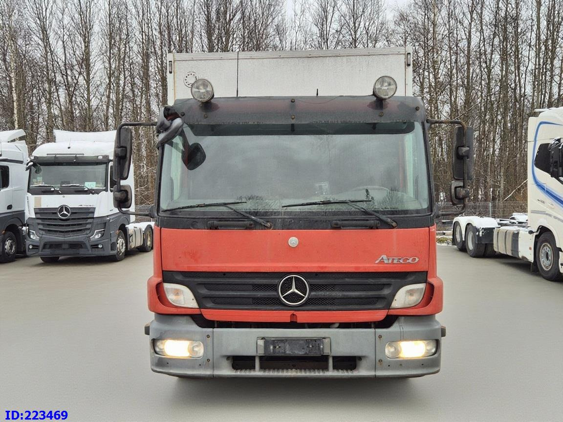 MERCEDES-BENZ Atego 1524 - Грузовик с закрытым кузовом: фото 2 MERCEDES-BENZ Atego 1524 - Грузовик с закрытым кузовом: фото 2