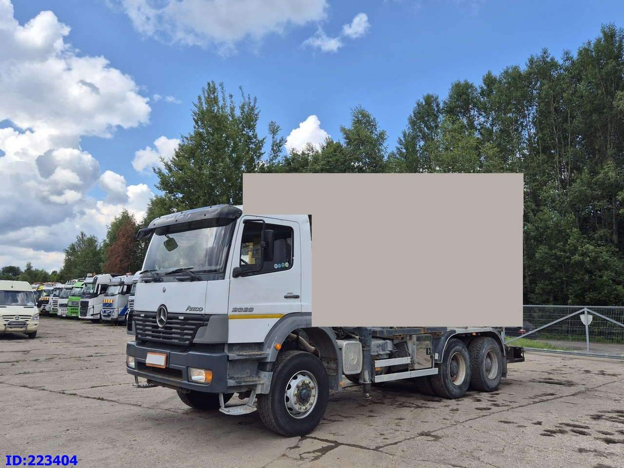 MERCEDES-BENZ Atego 2628 6x4 Full steel - Грузовик-шасси: фото 1 MERCEDES-BENZ Atego 2628 6x4 Full steel - Грузовик-шасси: фото 1