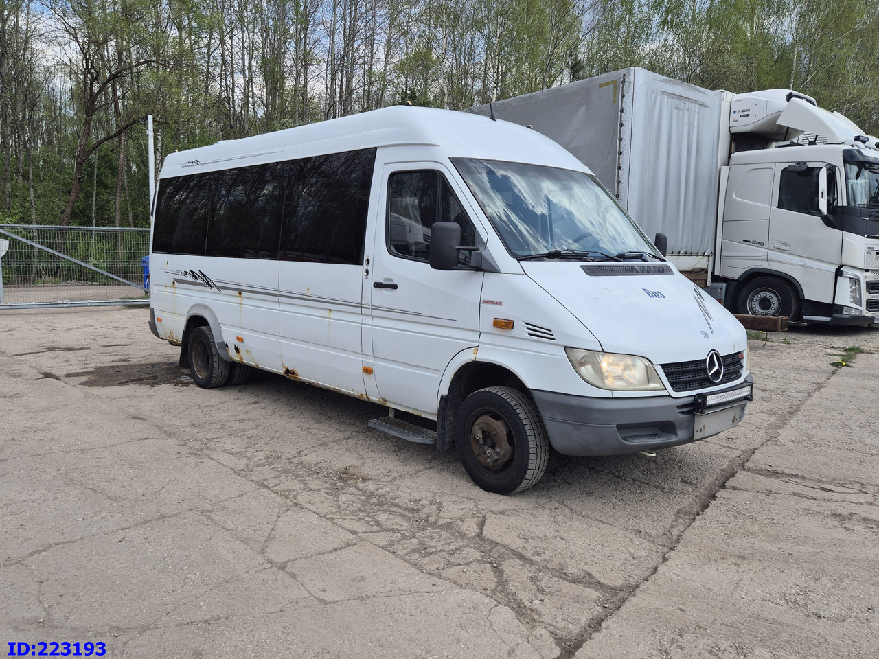 MERCEDES-BENZ Sprinter 416 VIP AC 17-seater - Микроавтобус, Пассажирский фургон: фото 4 MERCEDES-BENZ Sprinter 416 VIP AC 17-seater - Микроавтобус, Пассажирский фургон: фото 4