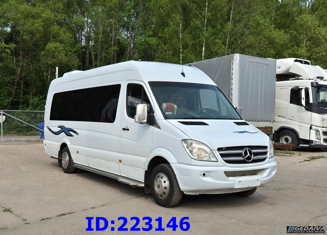MERCEDES-BENZ Sprinter 519 VIP - 21Place -Euro 5 - Туристический автобус: фото 4 MERCEDES-BENZ Sprinter 519 VIP - 21Place -Euro 5 - Туристический автобус: фото 4