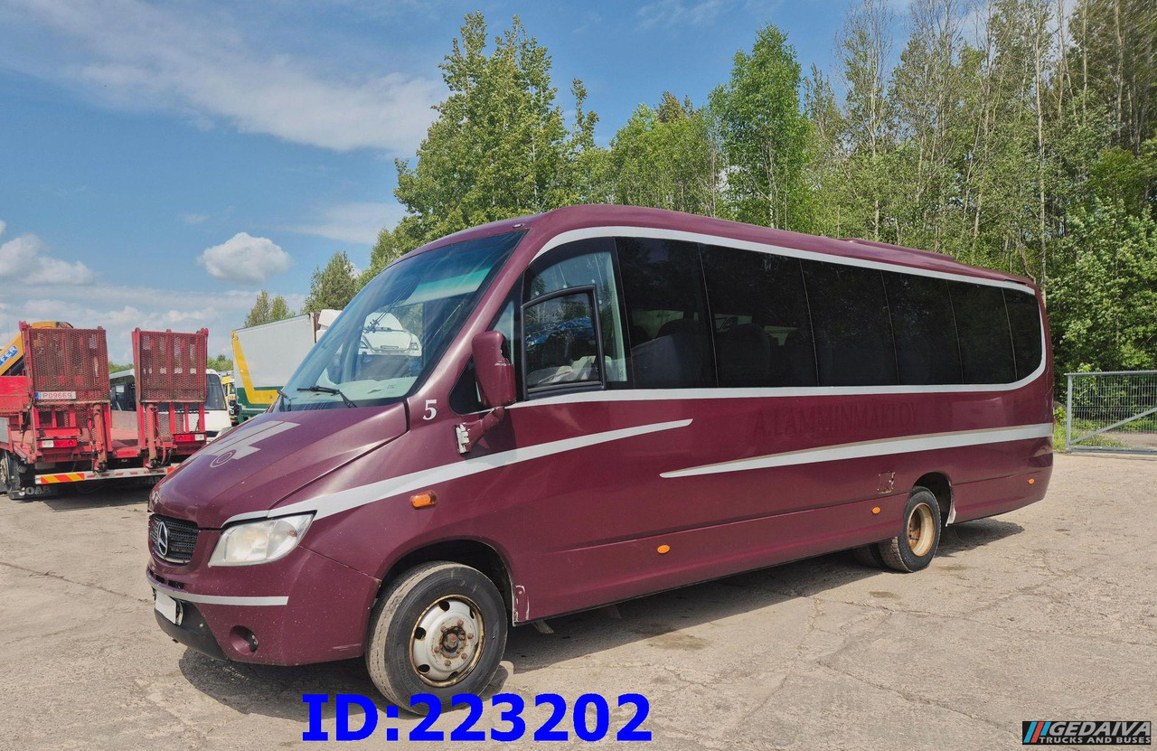 MERCEDES-BENZ Sunrider 818D Vario 33 - Seater - Туристический автобус: фото 1 MERCEDES-BENZ Sunrider 818D Vario 33 - Seater - Туристический автобус: фото 1