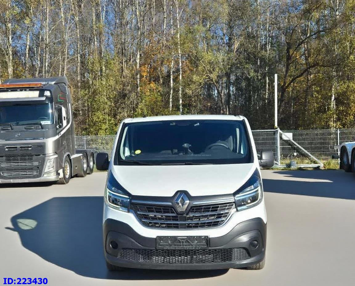 RENAULT Trafic Euro6 - Грузопассажирский фургон: фото 2 RENAULT Trafic Euro6 - Грузопассажирский фургон: фото 2