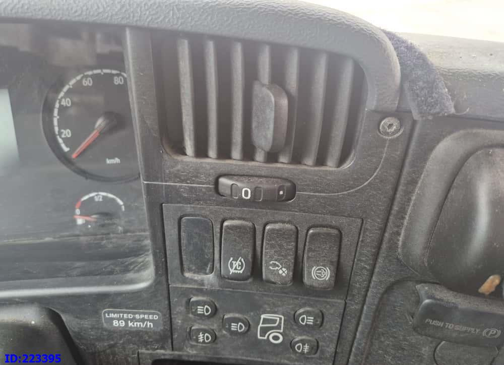 Грузовик-шасси SCANIA R440 6X2 Steering axle (Engine defect): фото 10