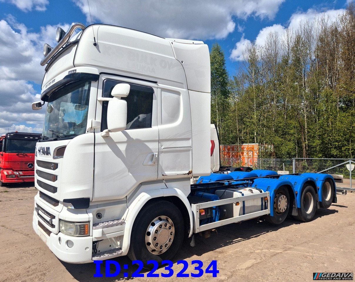 SCANIA R580 8X2 - Steering axle - Euro6 - Грузовик-шасси: фото 1 SCANIA R580 8X2 - Steering axle - Euro6 - Грузовик-шасси: фото 1