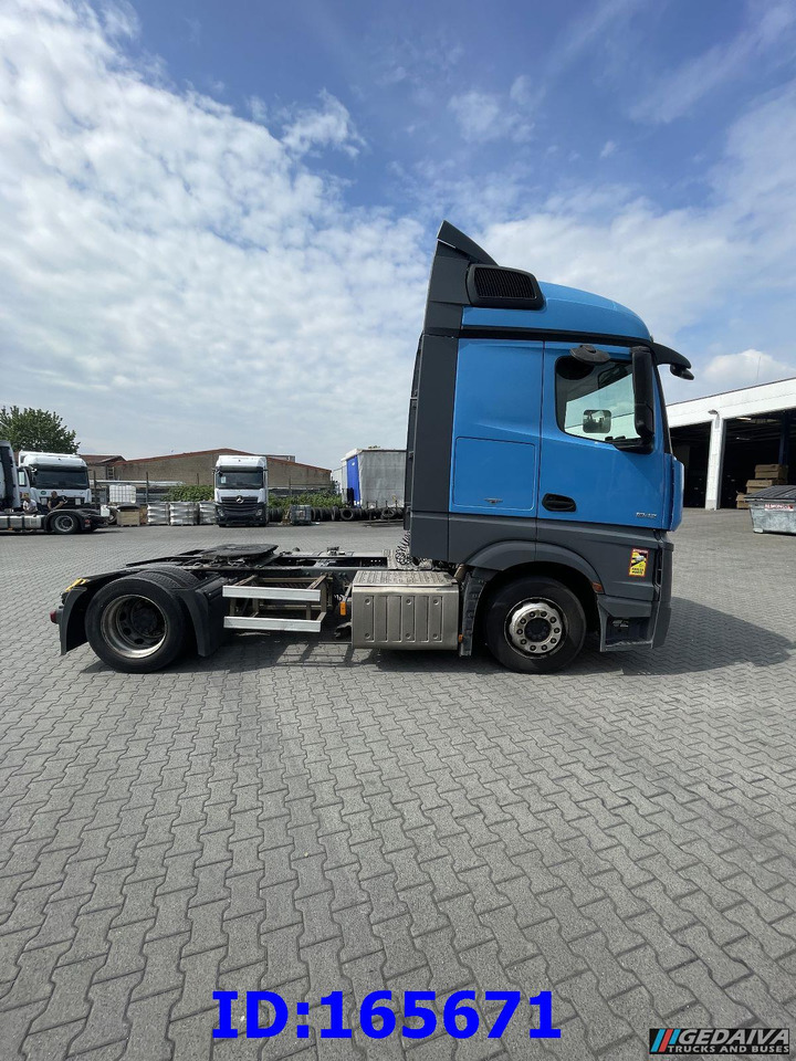 MERCEDES-BENZ Actros 1842 - Mega - Euro6 - Тягач: фото 4 MERCEDES-BENZ Actros 1842 - Mega - Euro6 - Тягач: фото 4