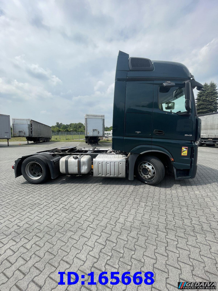 MERCEDES-BENZ Actros 1843 - Mega - Euro6 - Тягач: фото 4 MERCEDES-BENZ Actros 1843 - Mega - Euro6 - Тягач: фото 4