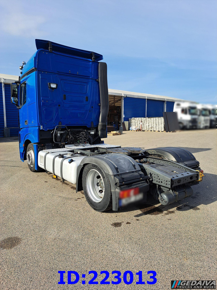 MERCEDES-BENZ Actros 1845 - Mega - Euro6 - Тягач: фото 4 MERCEDES-BENZ Actros 1845 - Mega - Euro6 - Тягач: фото 4