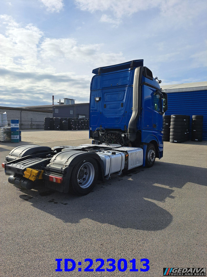 MERCEDES-BENZ Actros 1845 - Mega - Euro6 - Тягач: фото 3 MERCEDES-BENZ Actros 1845 - Mega - Euro6 - Тягач: фото 3