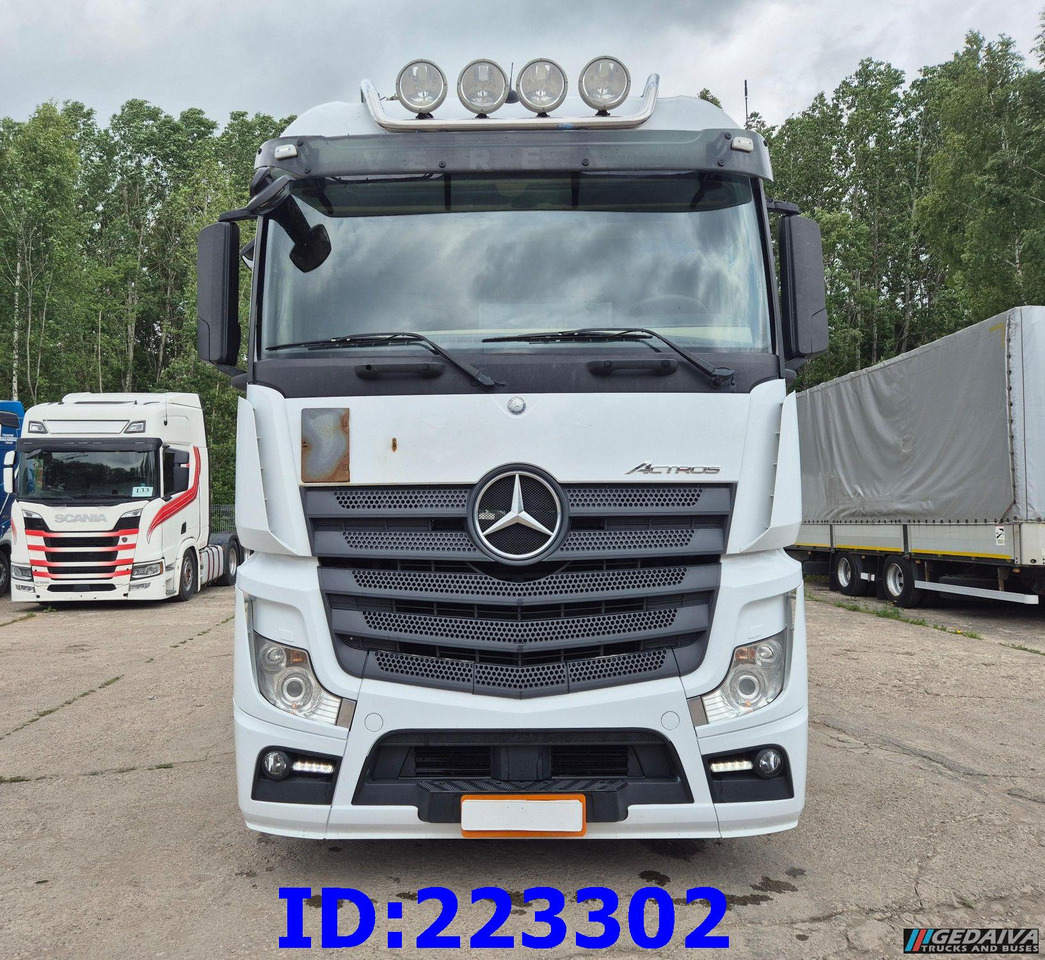 MERCEDES-BENZ Actros 2551 6x2 - Тягач: фото 2 MERCEDES-BENZ Actros 2551 6x2 - Тягач: фото 2