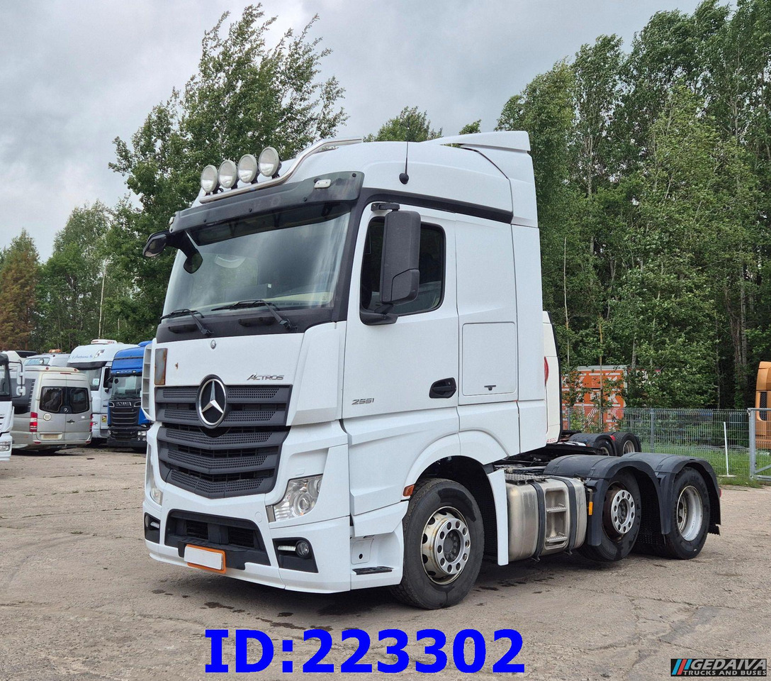 MERCEDES-BENZ Actros 2551 6x2 - Тягач: фото 1 MERCEDES-BENZ Actros 2551 6x2 - Тягач: фото 1