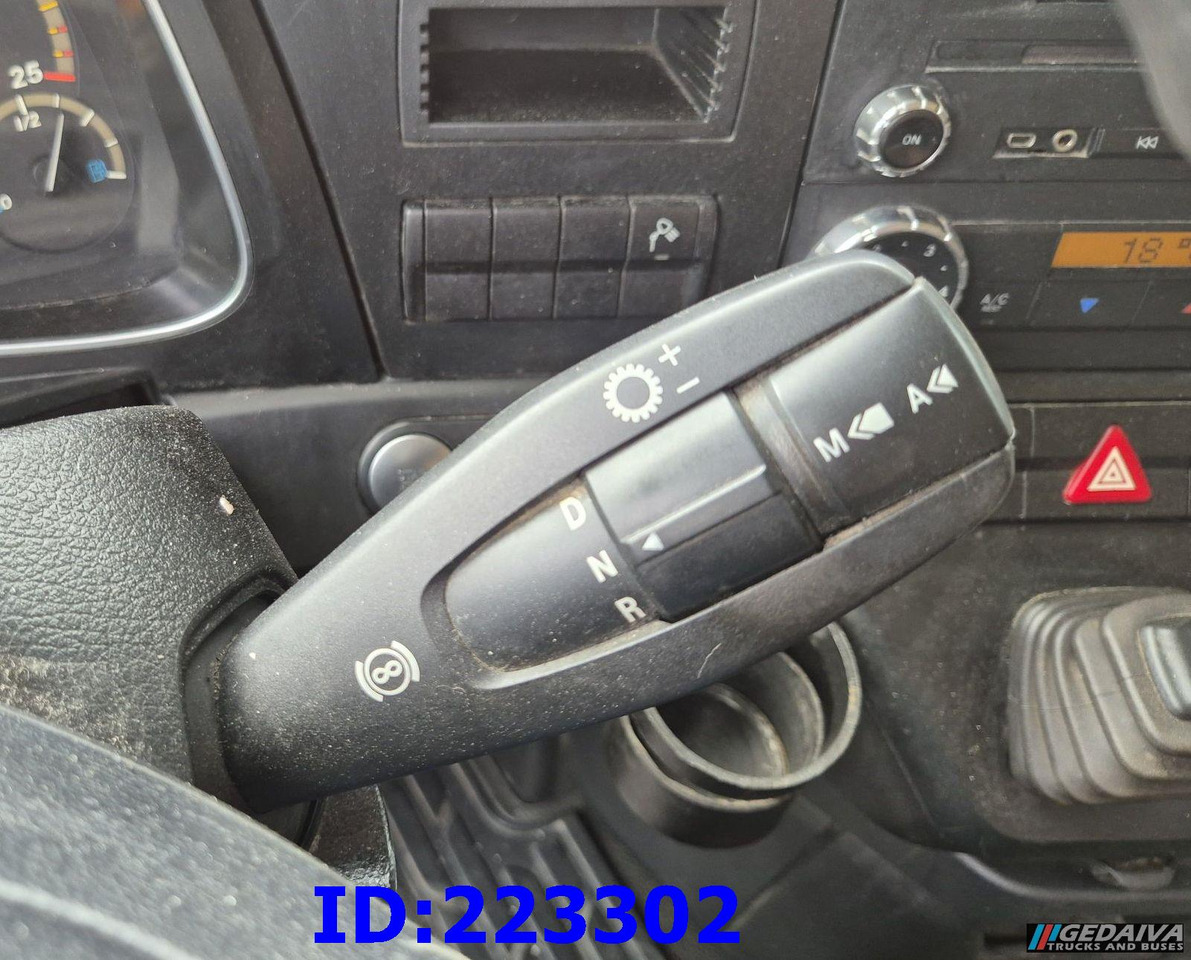 Тягач MERCEDES-BENZ Actros 2551 6x2: фото 14