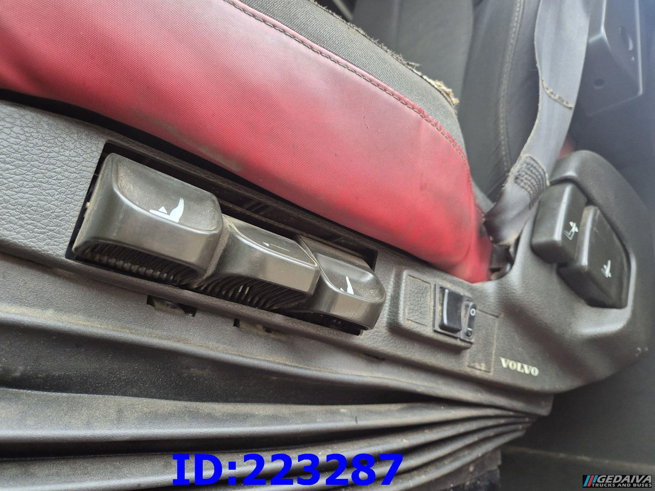 Грузовик-шасси VOLVO FH13 540HP  - 10 tyre (2pcs. available): фото 10
