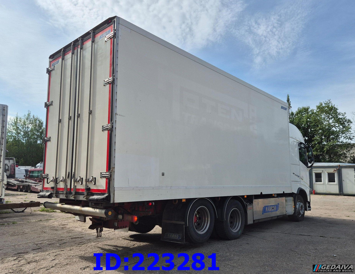 VOLVO FH13 540HP 6x2 (10 tyre) Euro6 - Изотермический грузовик: фото 5 VOLVO FH13 540HP 6x2 (10 tyre) Euro6 - Изотермический грузовик: фото 5