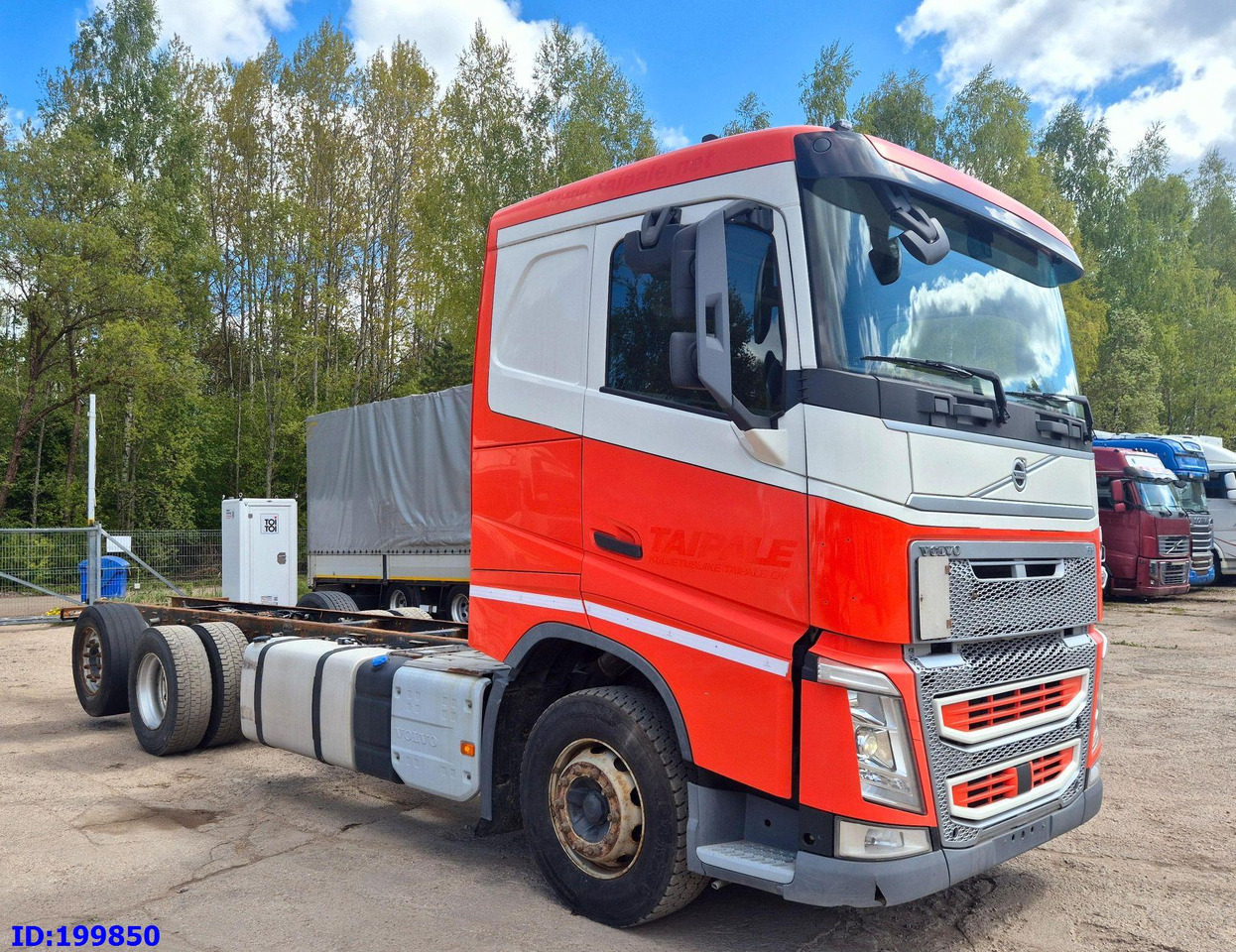 VOLVO FH13 540HP 6x2 Euro6 - Грузовик-шасси: фото 4 VOLVO FH13 540HP 6x2 Euro6 - Грузовик-шасси: фото 4