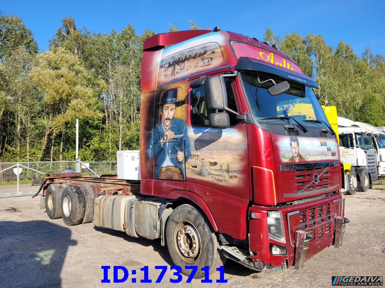 VOLVO FH16 700HP 6x4 Euro5 - Грузовик-шасси: фото 4 VOLVO FH16 700HP 6x4 Euro5 - Грузовик-шасси: фото 4