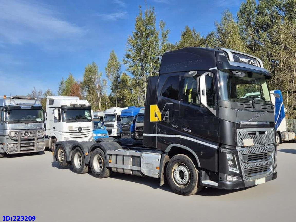 VOLVO FH16 750HP 8x4 Steering axle - Грузовик-шасси: фото 4 VOLVO FH16 750HP 8x4 Steering axle - Грузовик-шасси: фото 4
