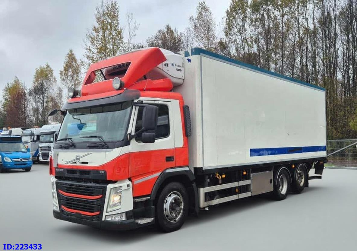 VOLVO FM13 500HP Thermoking Steering Axle - Рефрижератор: фото 1 VOLVO FM13 500HP Thermoking Steering Axle - Рефрижератор: фото 1