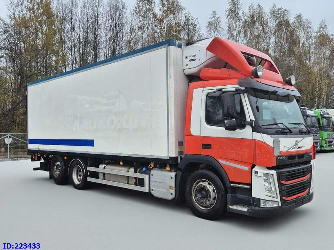 VOLVO FM13 500HP Thermoking Steering Axle - Рефрижератор: фото 4 VOLVO FM13 500HP Thermoking Steering Axle - Рефрижератор: фото 4