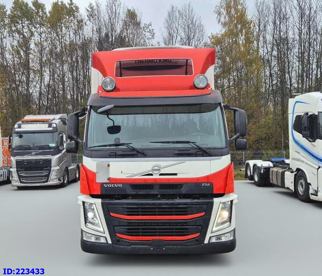 VOLVO FM13 500HP Thermoking Steering Axle - Рефрижератор: фото 2 VOLVO FM13 500HP Thermoking Steering Axle - Рефрижератор: фото 2