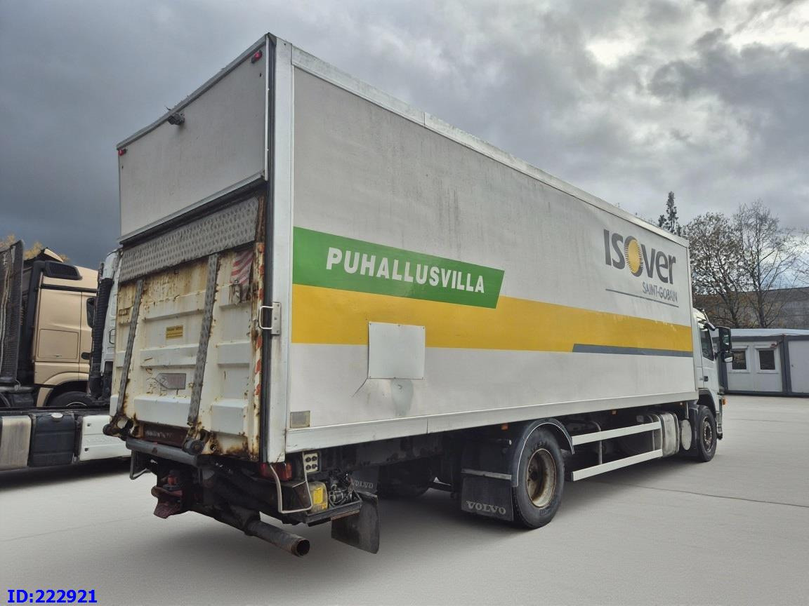 VOLVO FM9 260HP - Грузовик с закрытым кузовом: фото 5 VOLVO FM9 260HP - Грузовик с закрытым кузовом: фото 5