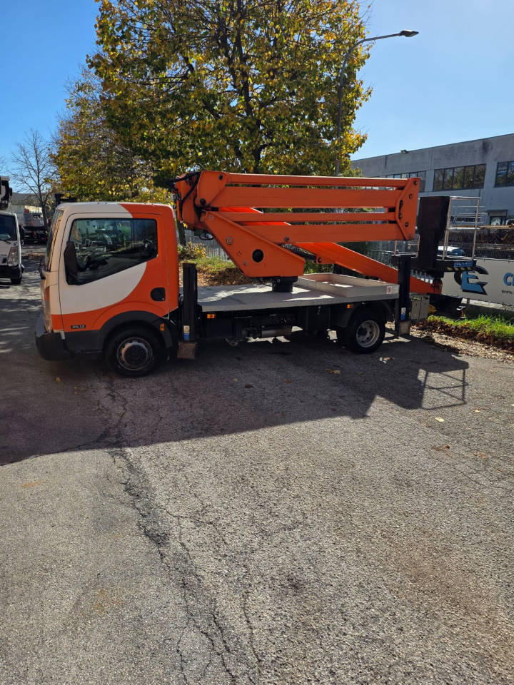 CTE ZED 20 - Грузовик с подъемником: фото 1 CTE ZED 20 - Грузовик с подъемником: фото 1