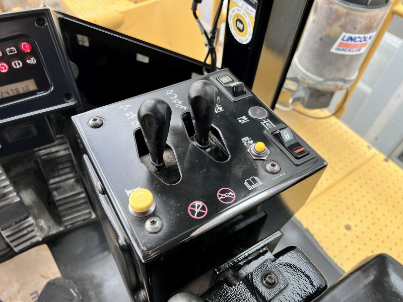 Колёсный погрузчик Caterpillar 988G (110975): фото 12 Колёсный погрузчик Caterpillar 988G (110975): фото 12