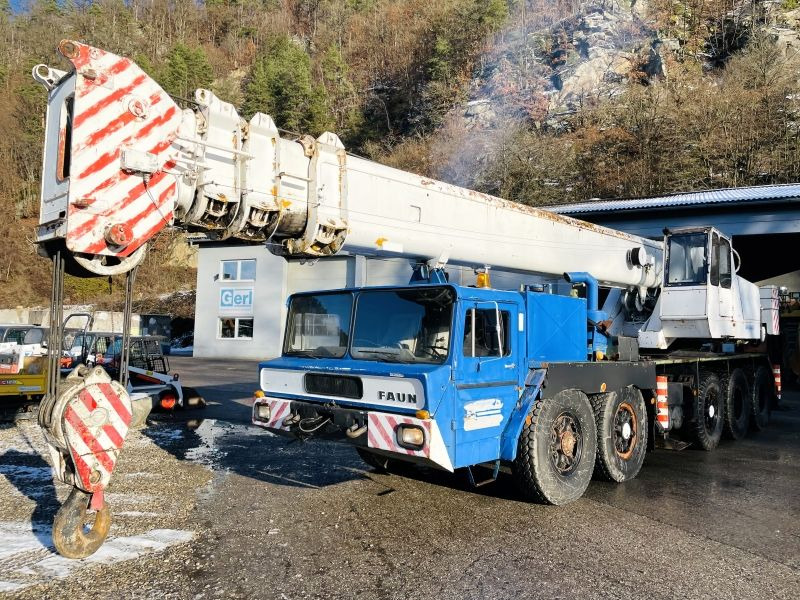 Demag HC200 (3384) - Мобильный кран: фото 2 Demag HC200 (3384) - Мобильный кран: фото 2