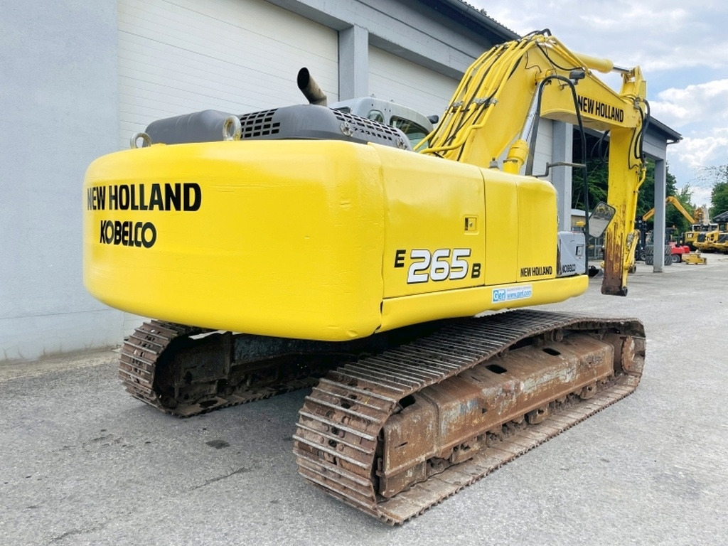 Гусеничный экскаватор Kobelco - New Holland E265B (4000): фото 7 Гусеничный экскаватор Kobelco - New Holland E265B (4000): фото 7