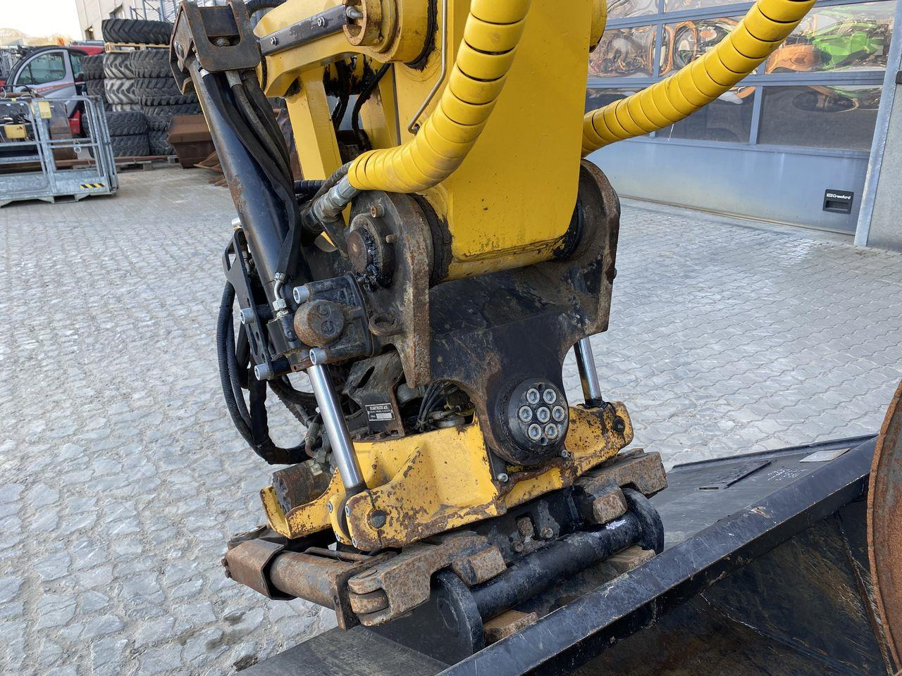 Гусеничный экскаватор Komatsu PC138US-11: фото 9