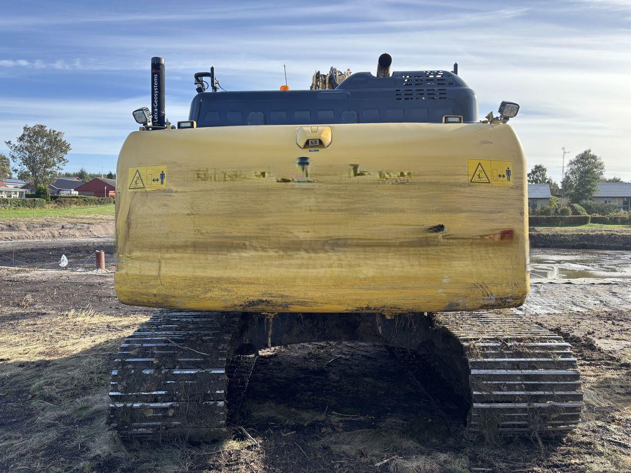 Komatsu PC240LC-11 - Гусеничный экскаватор: фото 4 Komatsu PC240LC-11 - Гусеничный экскаватор: фото 4