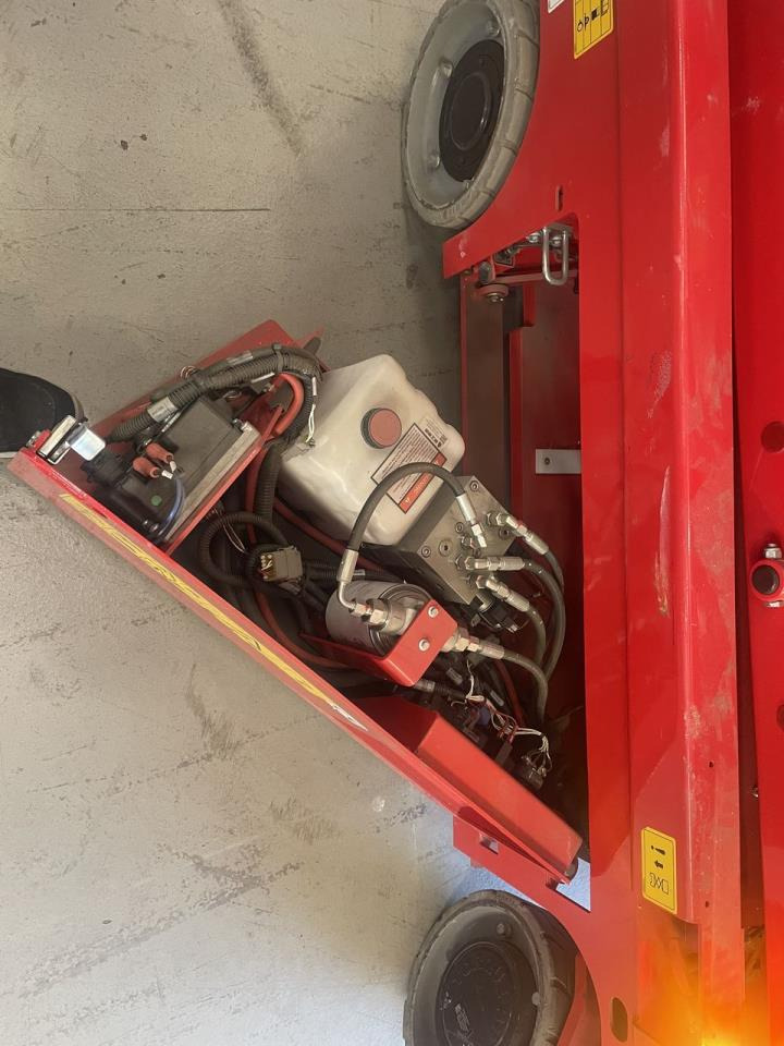 LGMG S0607E II - Ножничный подъемник: фото 5 LGMG S0607E II - Ножничный подъемник: фото 5