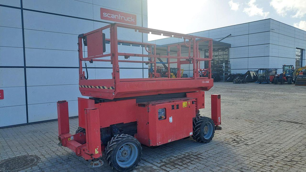 Manitou 120SC - Ножничный подъемник: фото 1 Manitou 120SC - Ножничный подъемник: фото 1