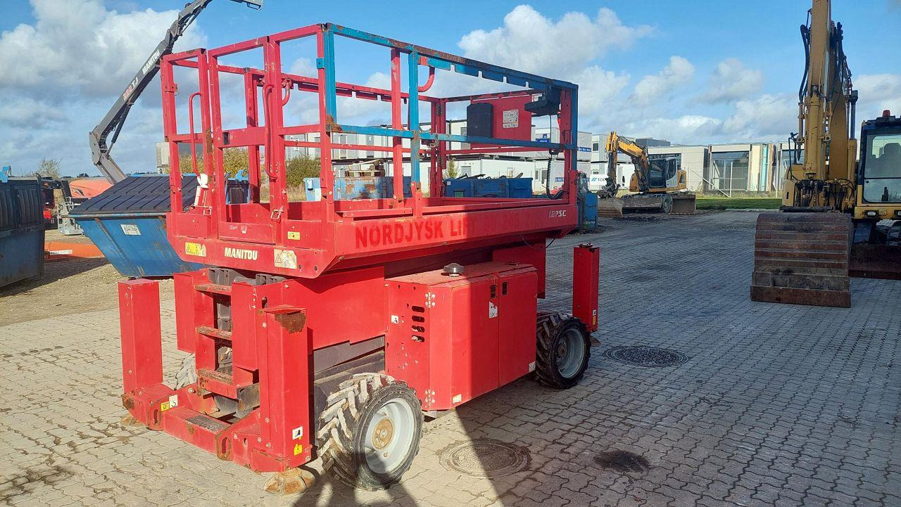 Manitou 120SC - Ножничный подъемник: фото 3 Manitou 120SC - Ножничный подъемник: фото 3