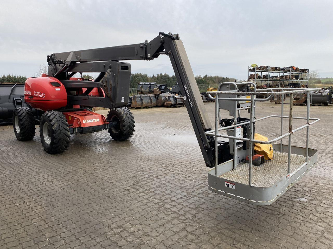 Manitou 200ATJ RC - Коленчатый подъемник: фото 5 Manitou 200ATJ RC - Коленчатый подъемник: фото 5