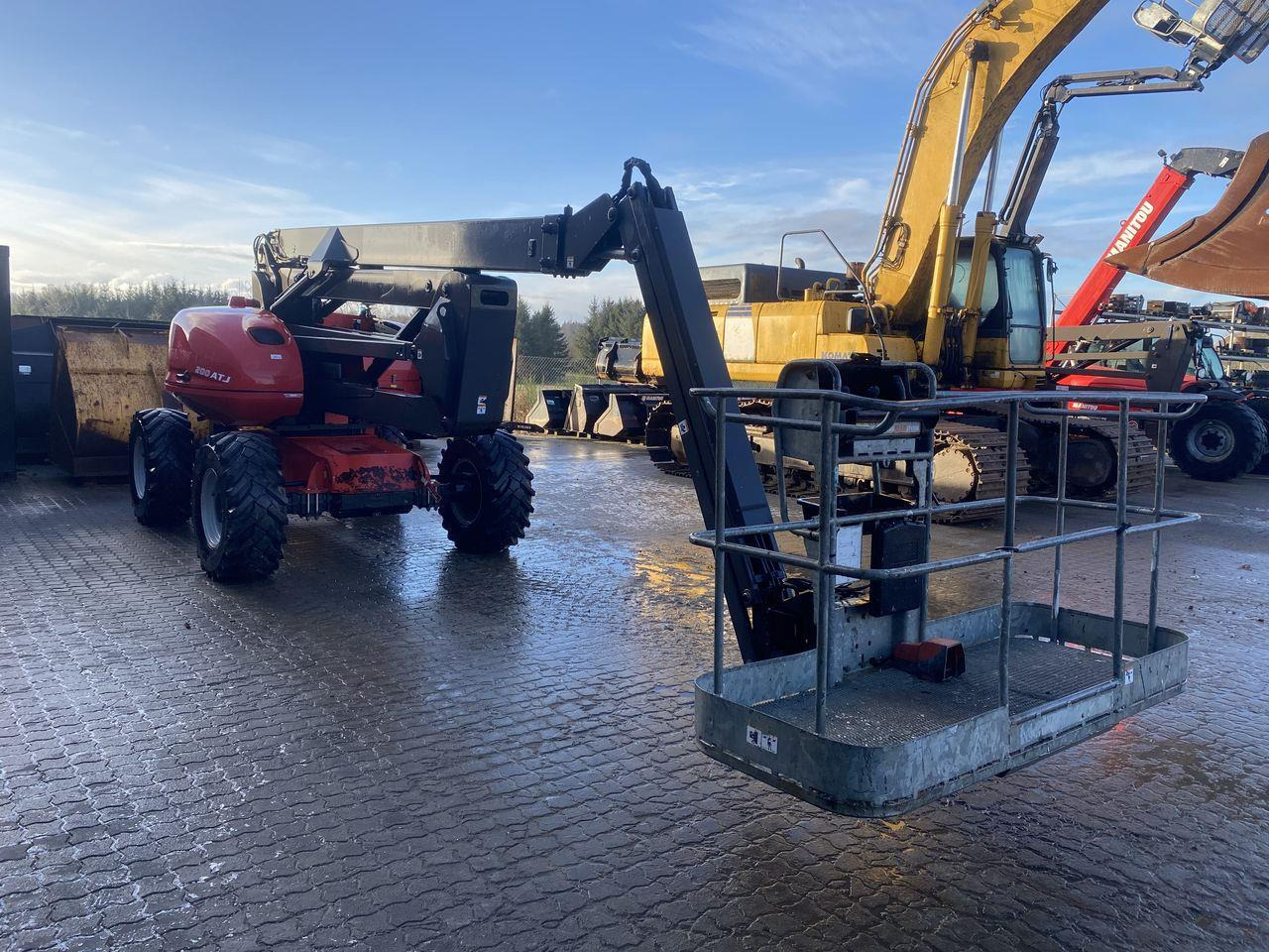 Manitou 200ATJ RC - Коленчатый подъемник: фото 5 Manitou 200ATJ RC - Коленчатый подъемник: фото 5